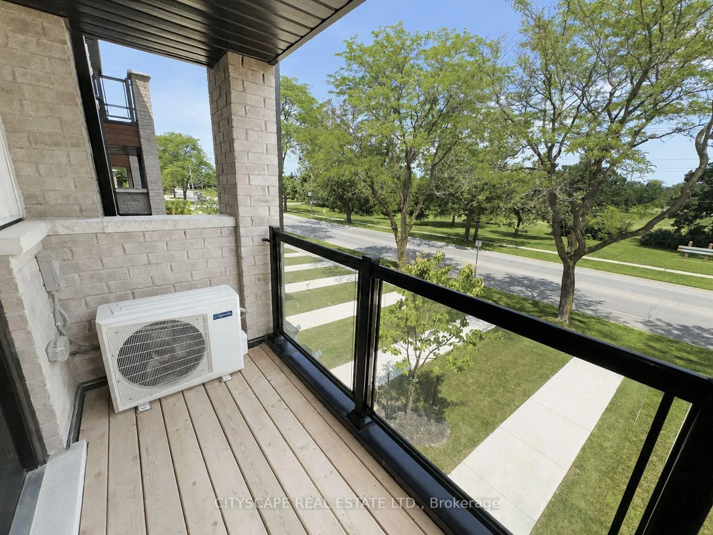 Photo 16 of 34 Sidney Rose Common, St. Catharines, Glendale/Glenridge — HOMEH