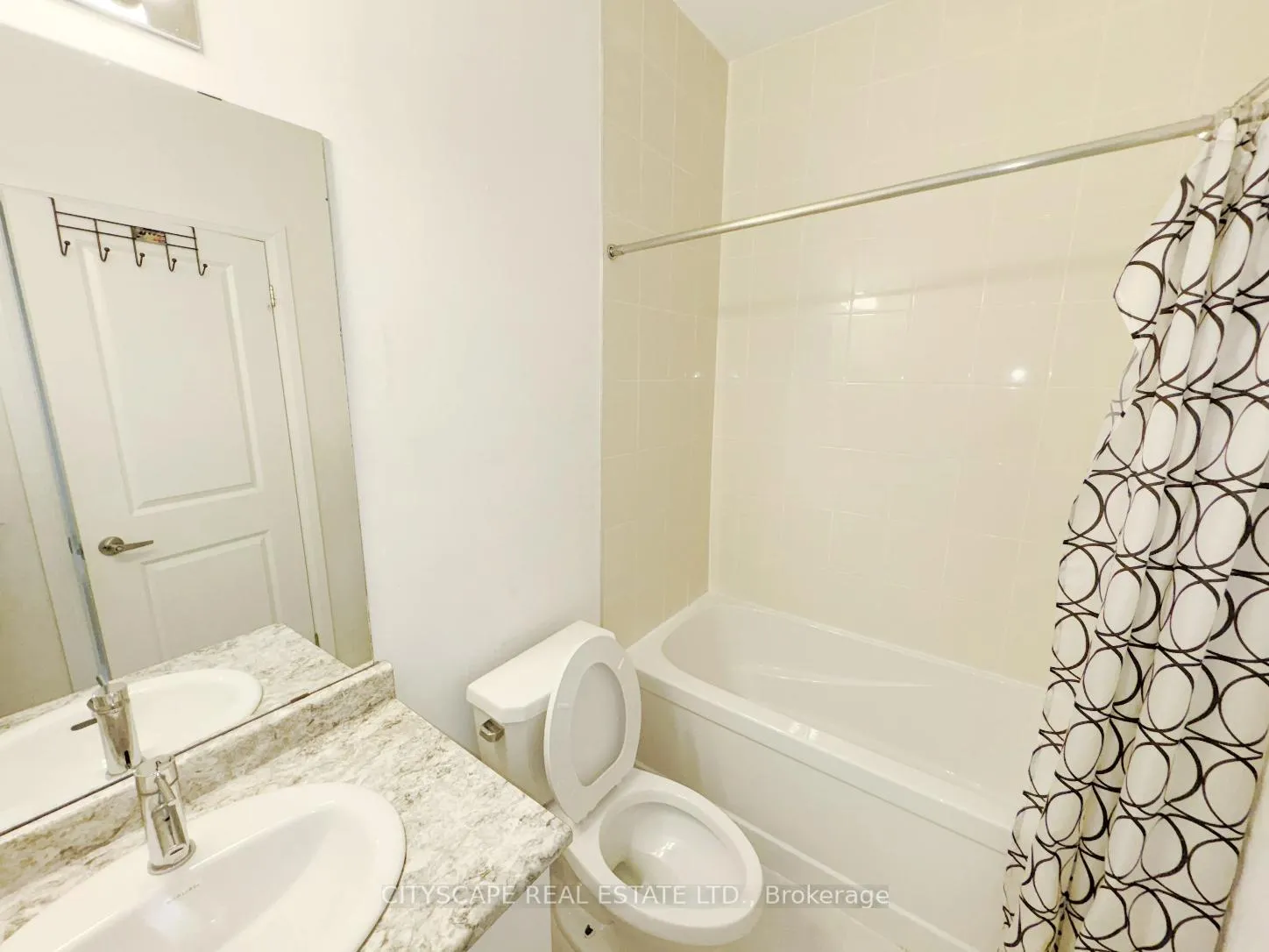 Photo 31 of 34 Sidney Rose Common, St. Catharines, Glendale/Glenridge — HOMEH