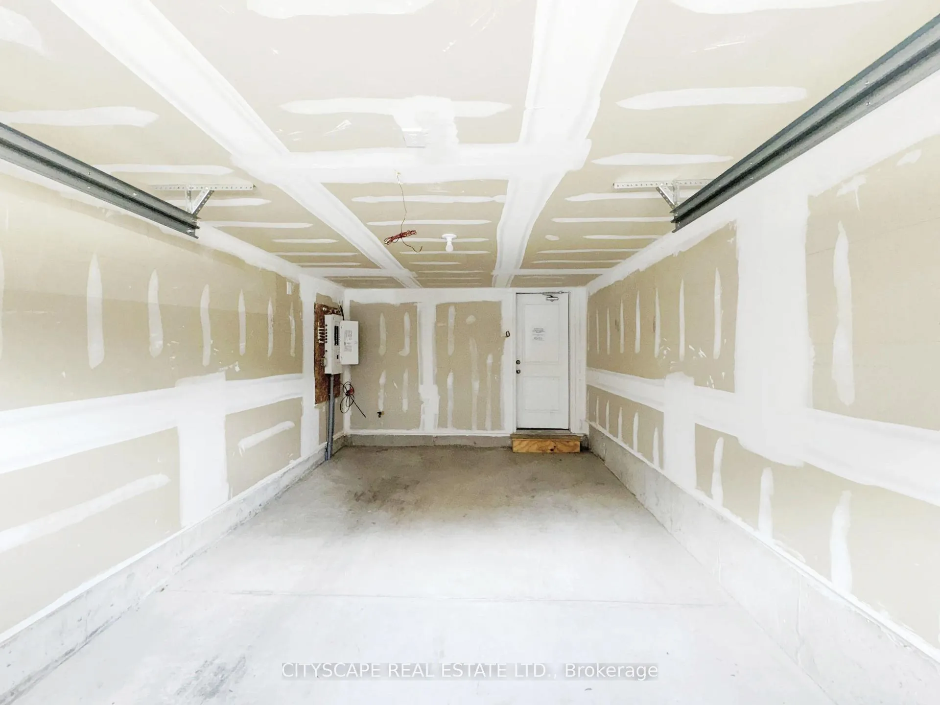 Photo 36 of 34 Sidney Rose Common, St. Catharines, Glendale/Glenridge — HOMEH