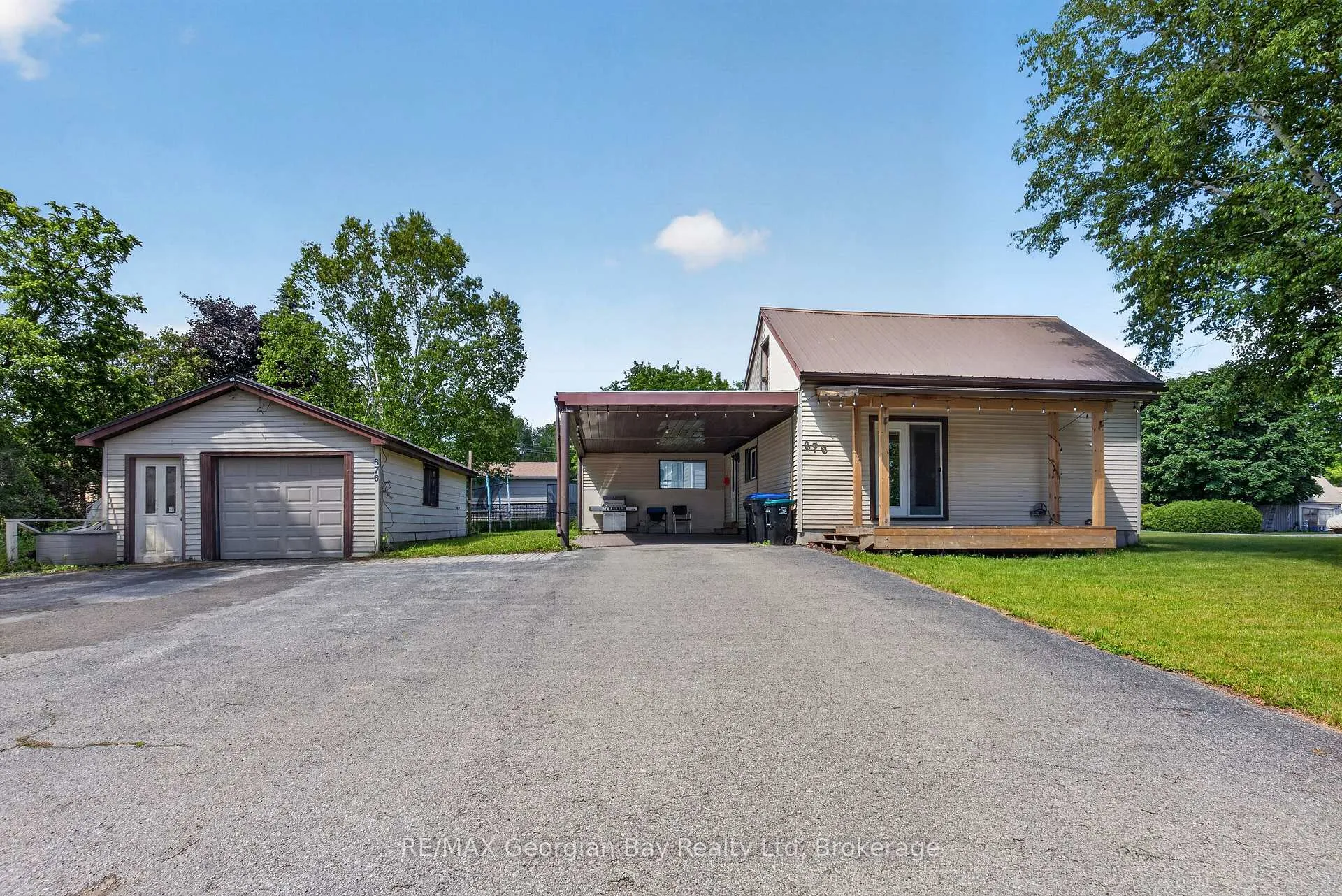 Photo 1 of 676 3rd Avenue, Tay, Port McNicoll — HOMEH