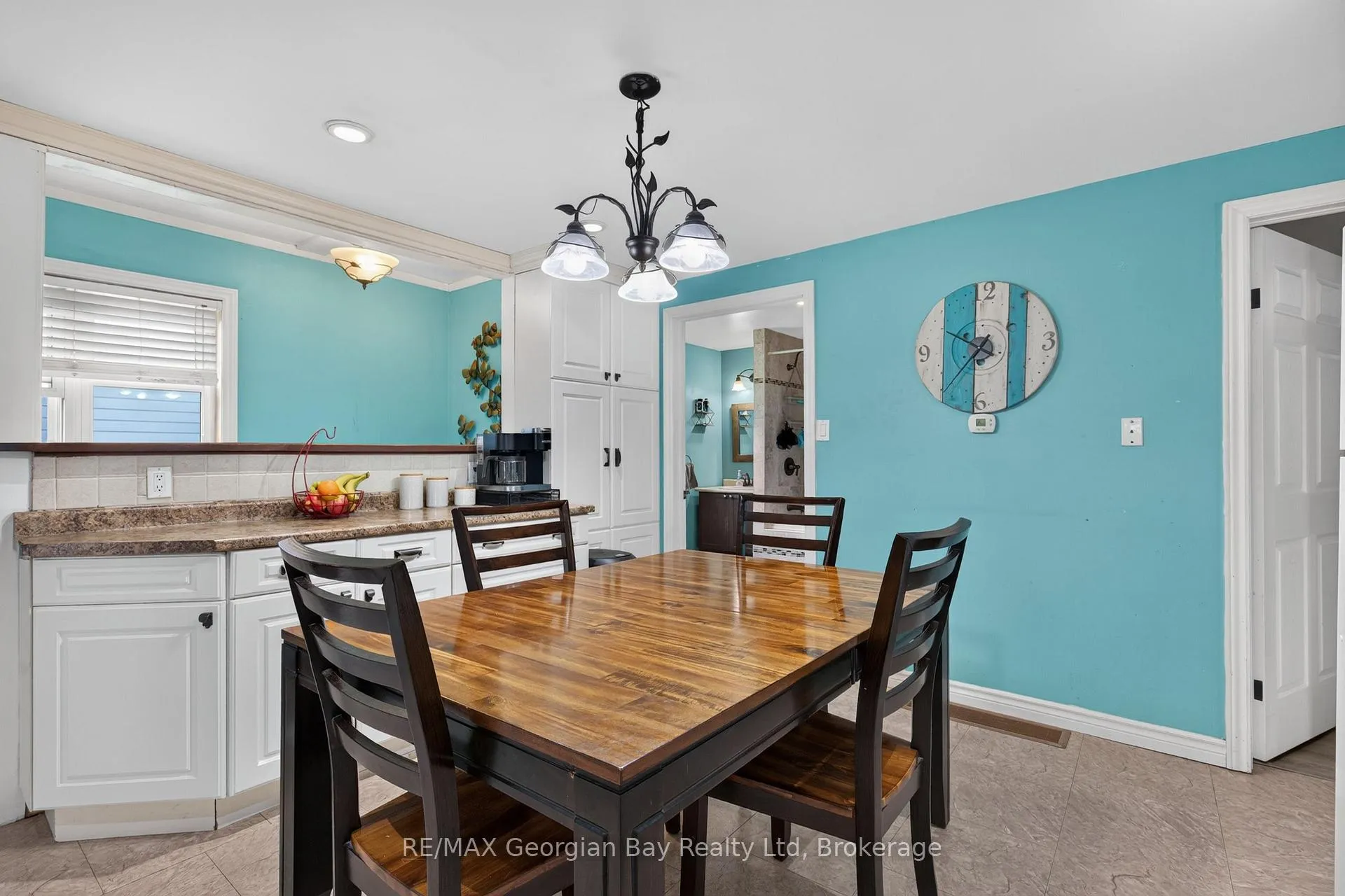 Photo 7 of 676 3rd Avenue, Tay, Port McNicoll — HOMEH
