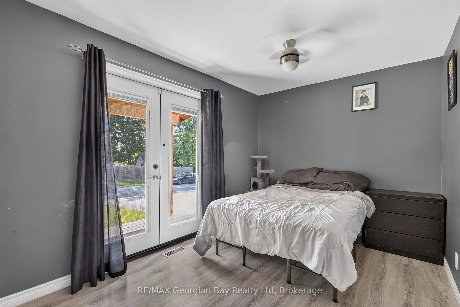 Photo 8 of 676 3rd Avenue, Tay, Port McNicoll — HOMEH