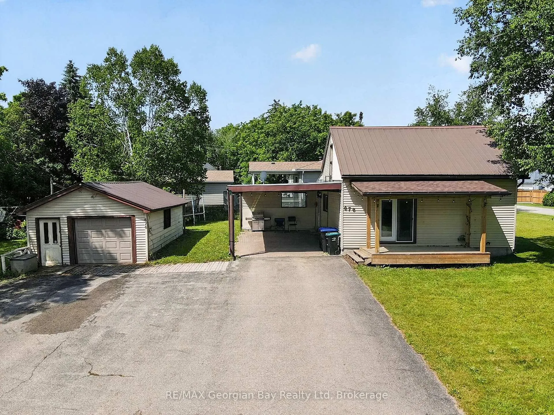 Photo 20 of 676 3rd Avenue, Tay, Port McNicoll — HOMEH