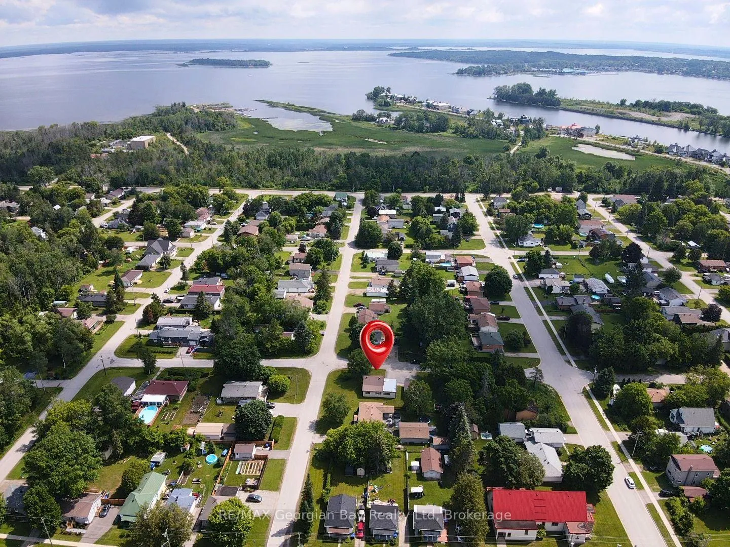 Photo 24 of 676 3rd Avenue, Tay, Port McNicoll — HOMEH