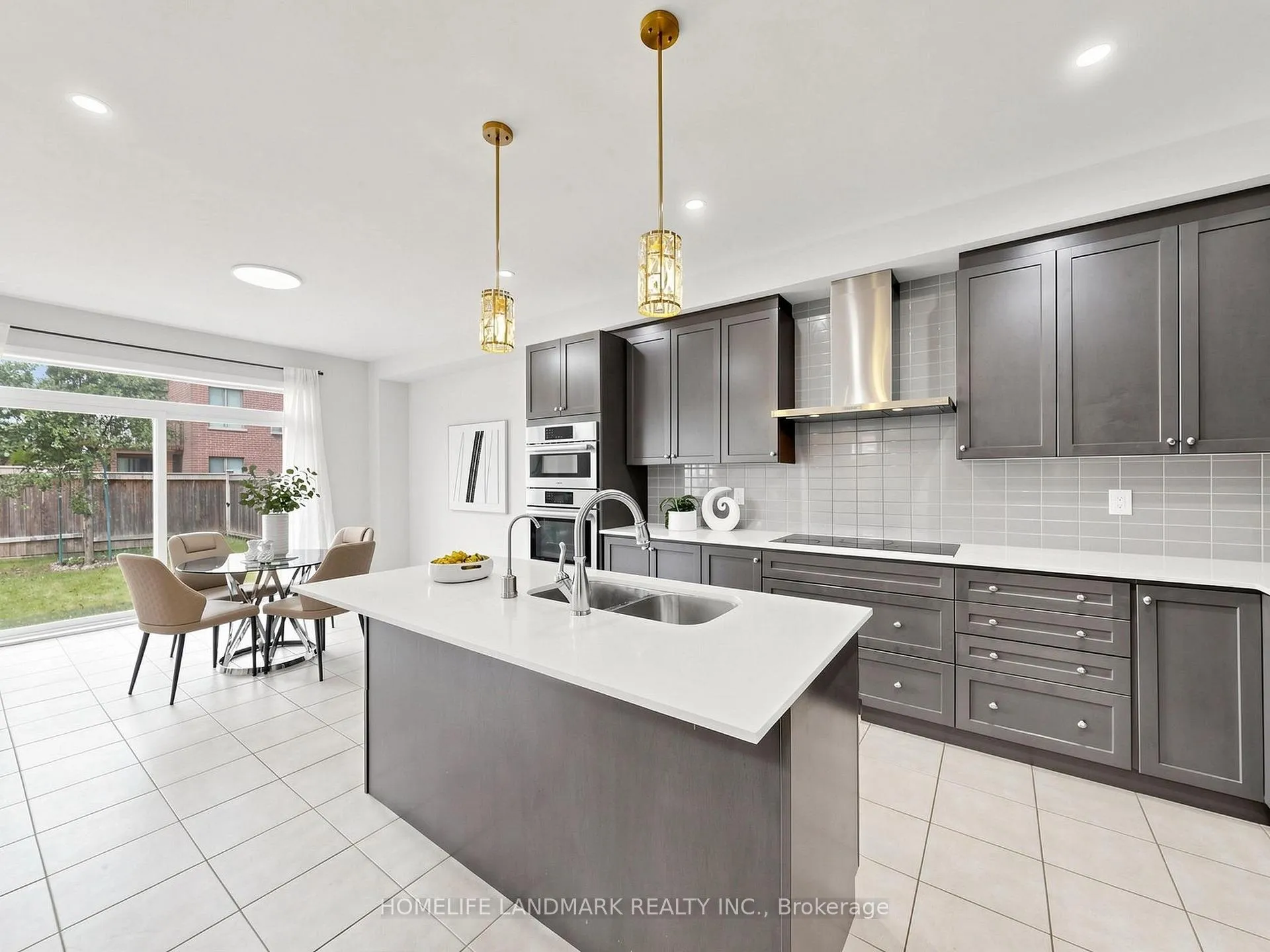 Photo 9 of 2046 Webster Boulevard, Innisfil, Alcona — HOMEH