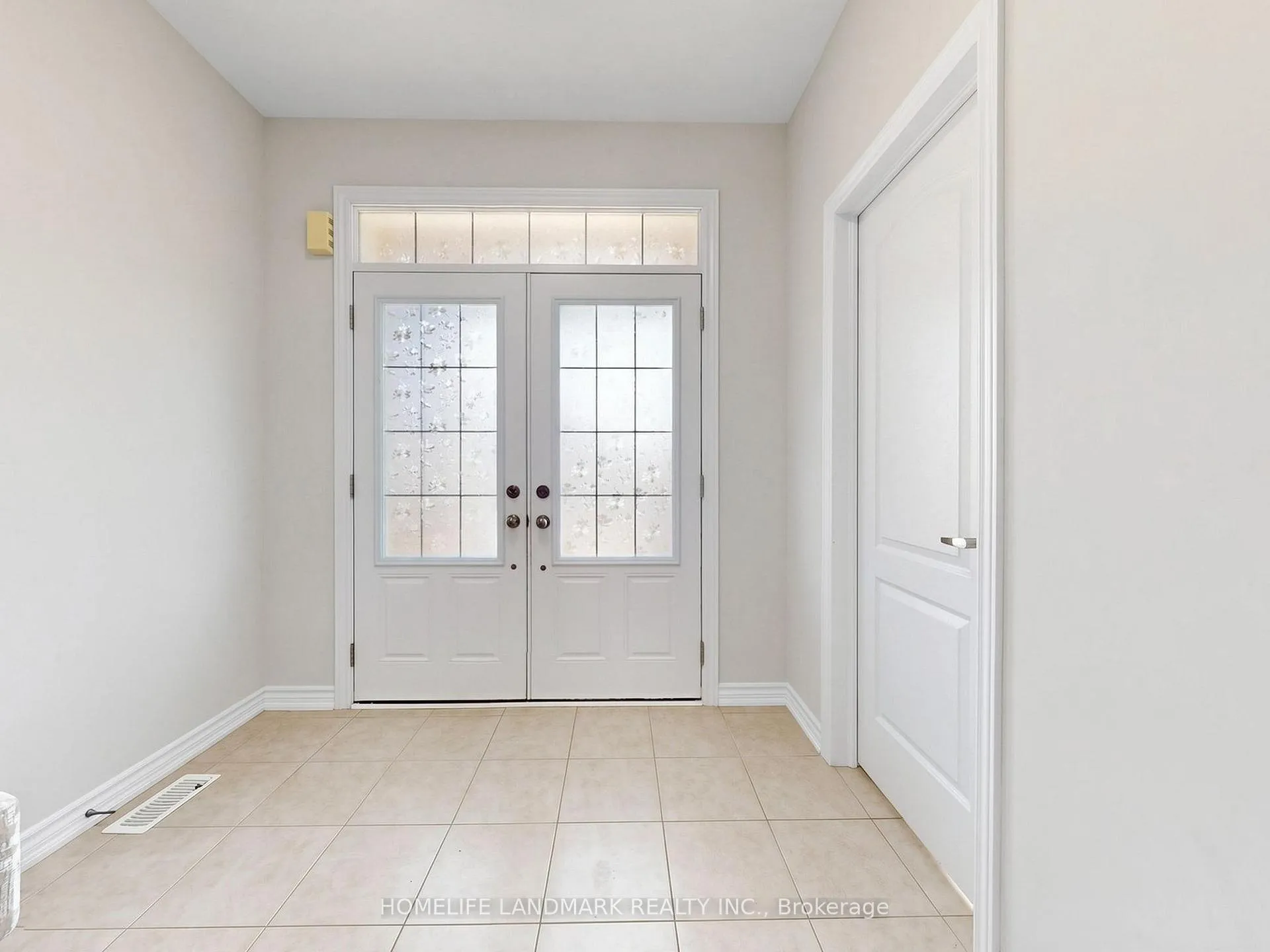 Photo 22 of 2046 Webster Boulevard, Innisfil, Alcona — HOMEH