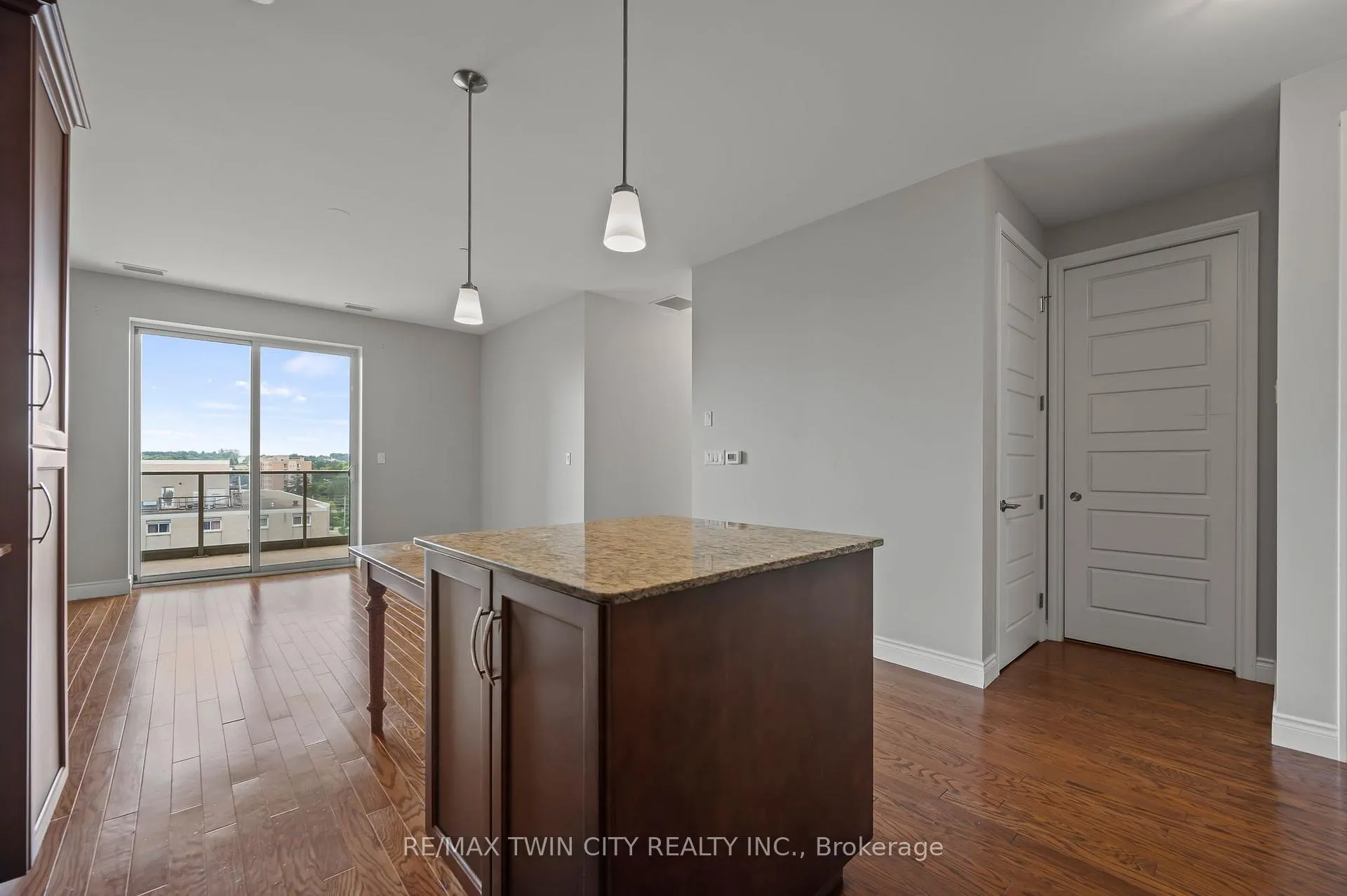Photo 14 of Unit 704, 223 Erb Street W, Waterloo — HOMEH