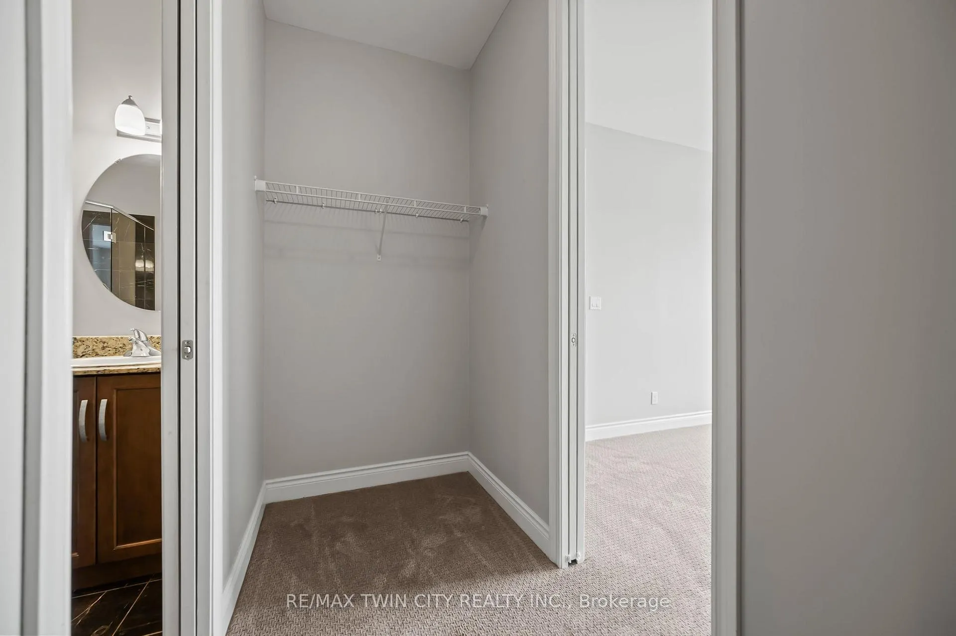 Photo 26 of Unit 704, 223 Erb Street W, Waterloo — HOMEH