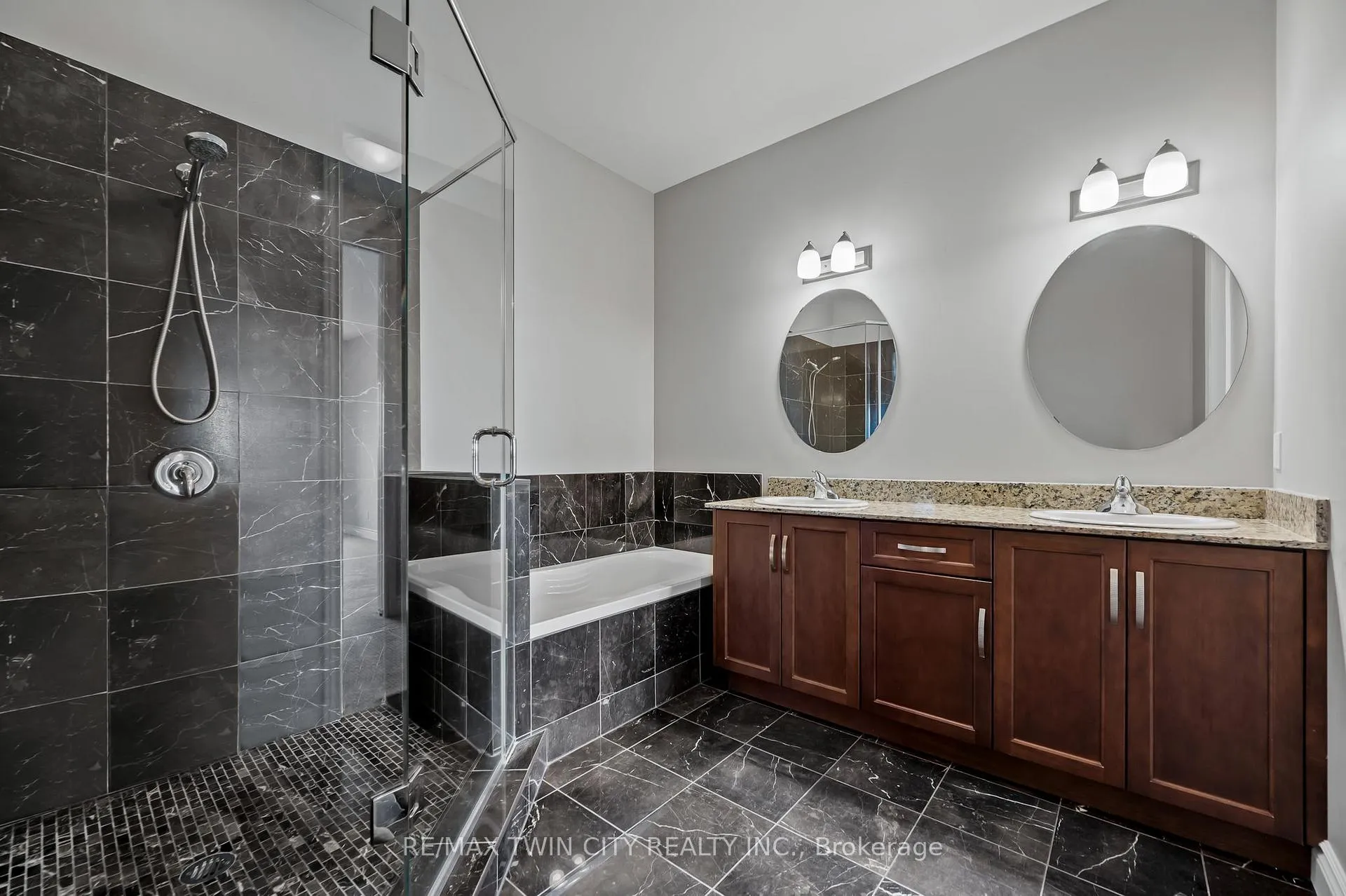 Photo 28 of Unit 704, 223 Erb Street W, Waterloo — HOMEH