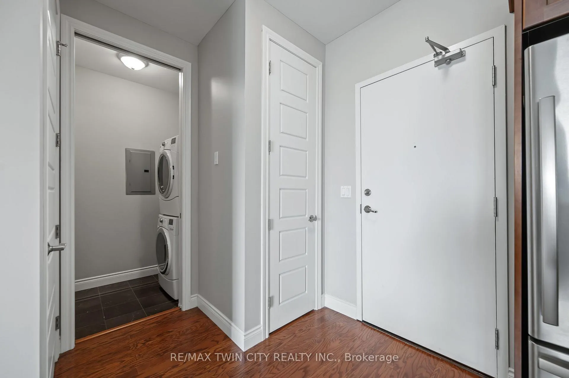 Photo 33 of Unit 704, 223 Erb Street W, Waterloo — HOMEH