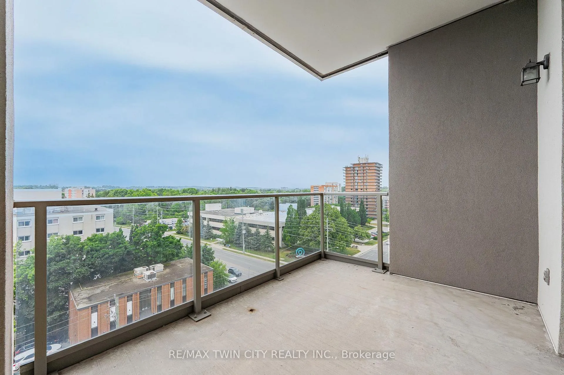 Photo 35 of Unit 704, 223 Erb Street W, Waterloo — HOMEH
