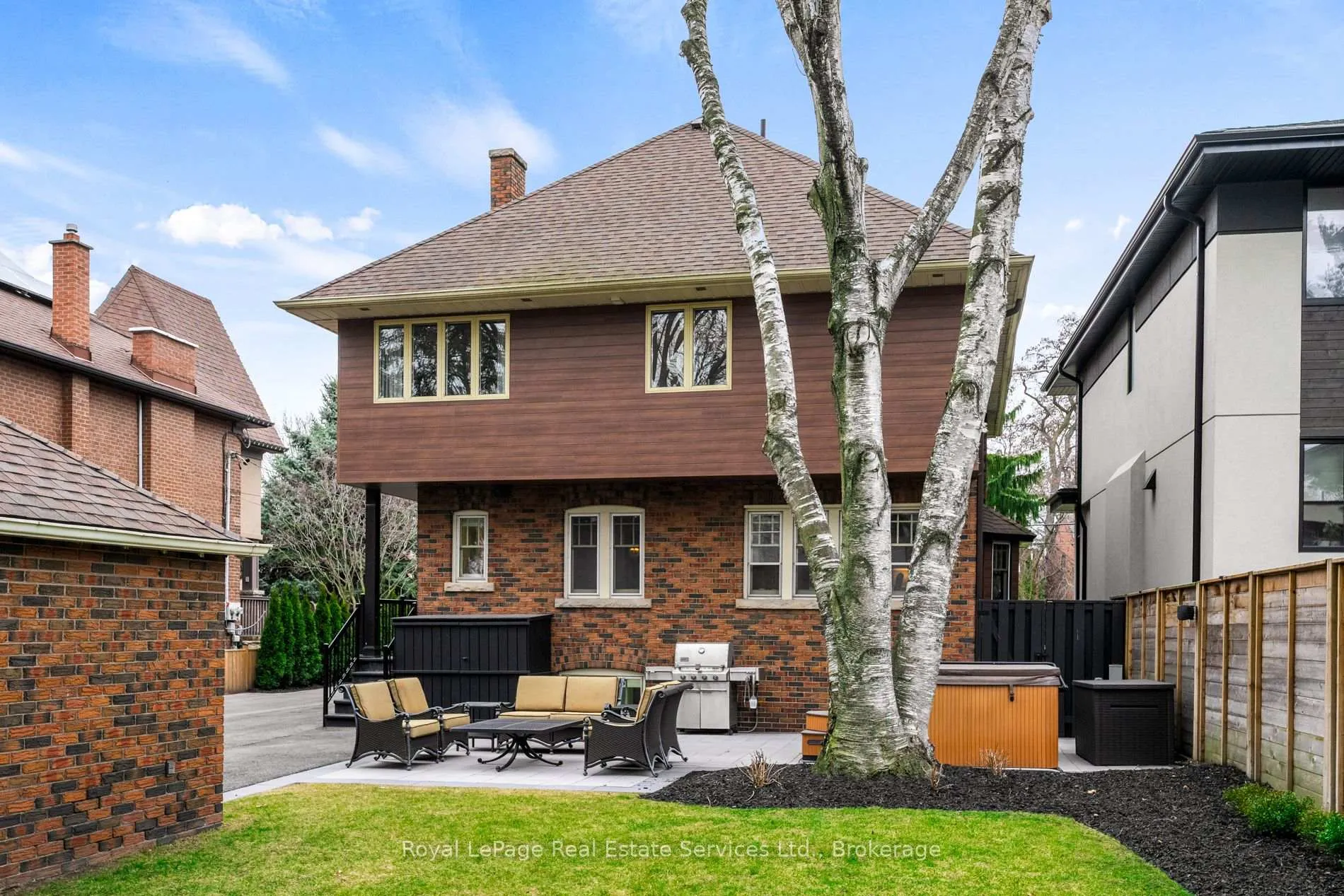 Photo 38 of 28 Thompson Avenue, Etobicoke, Stonegate-Queensway — HOMEH