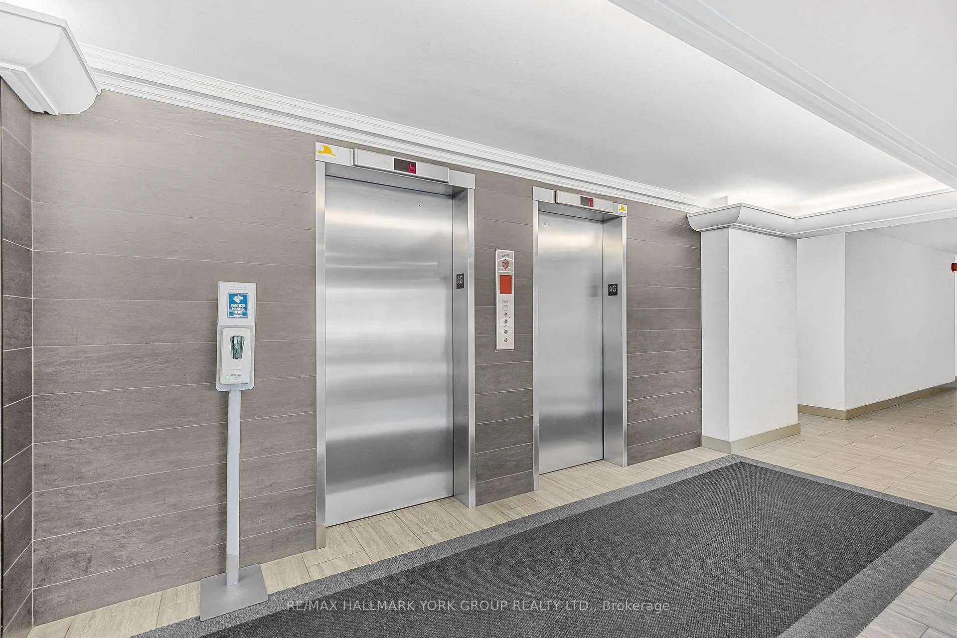 Photo 11 of Unit 1007, 7811 Yonge Street, Markham, Thornhill — HOMEH