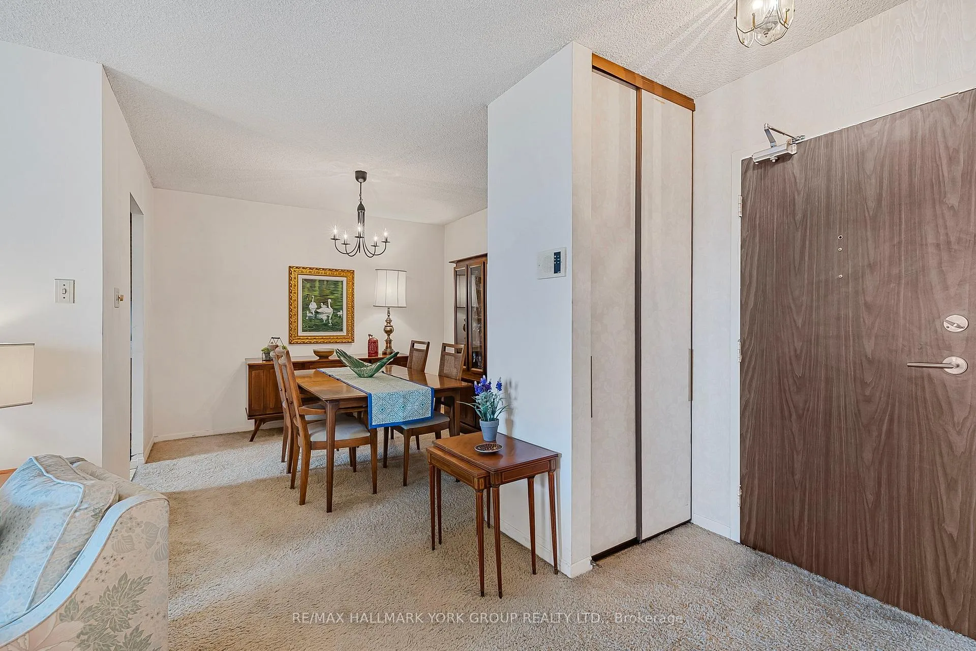 Photo 14 of Unit 1007, 7811 Yonge Street, Markham, Thornhill — HOMEH