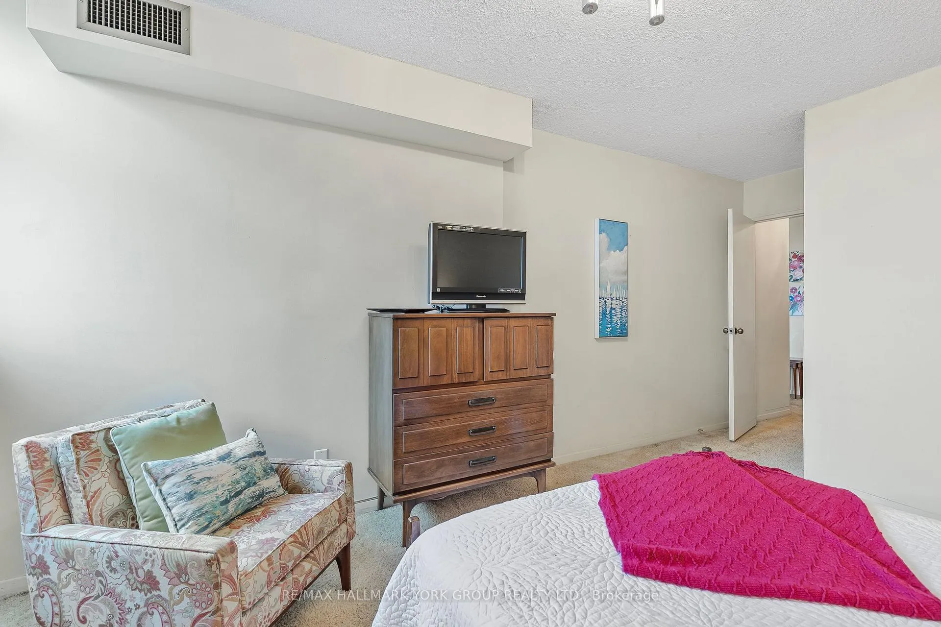 Photo 33 of Unit 1007, 7811 Yonge Street, Markham, Thornhill — HOMEH