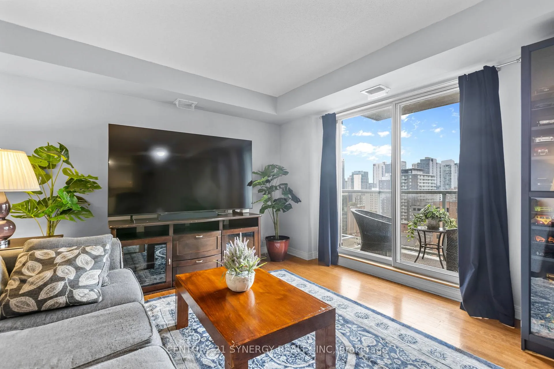 Photo 13 of Unit PH13, 429 Somerset Street W, Ottawa, Ottawa Centre — HOMEH