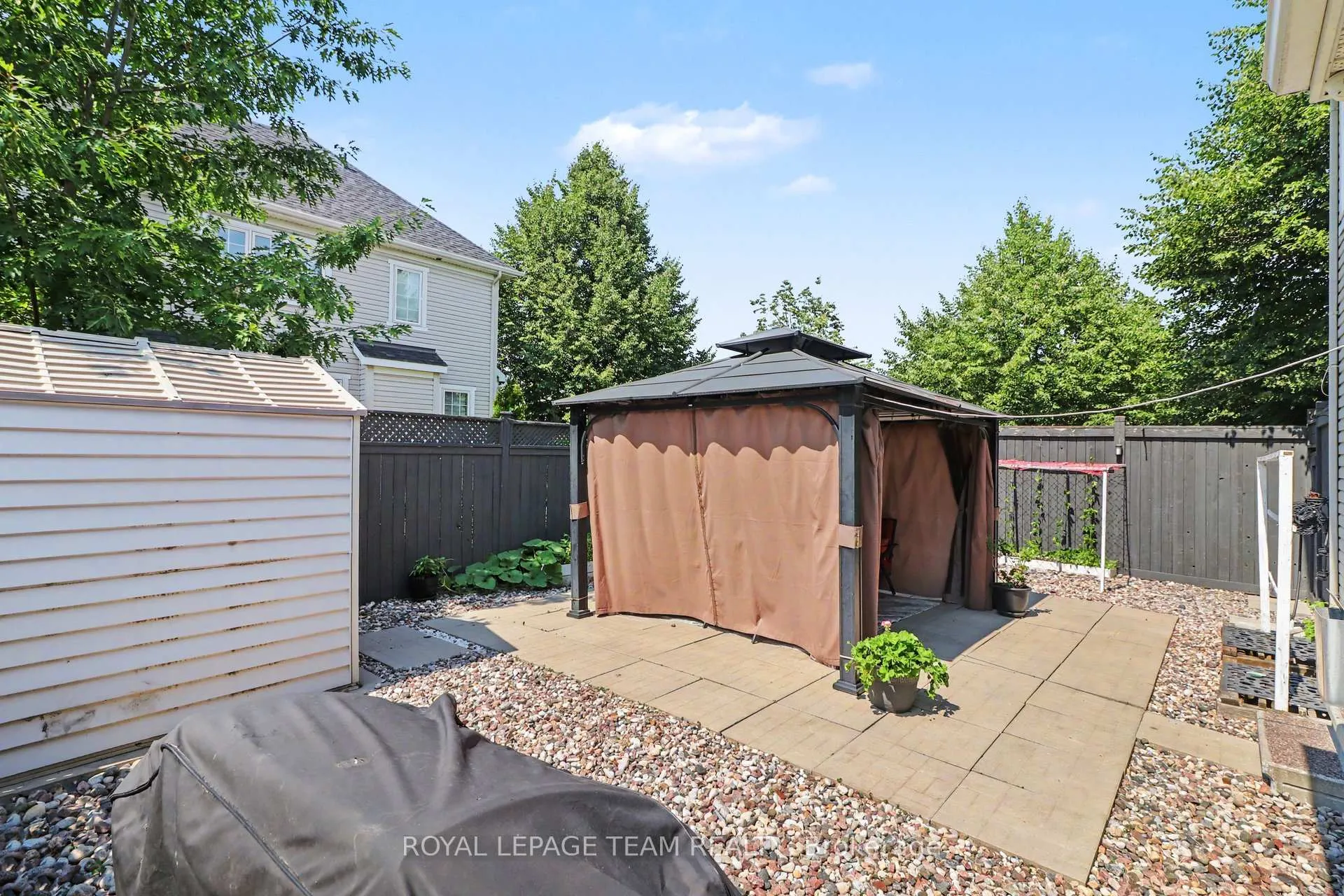 Photo 32 of 100 Sonesta Circle, Ottawa, Stittsville (North) — HOMEH