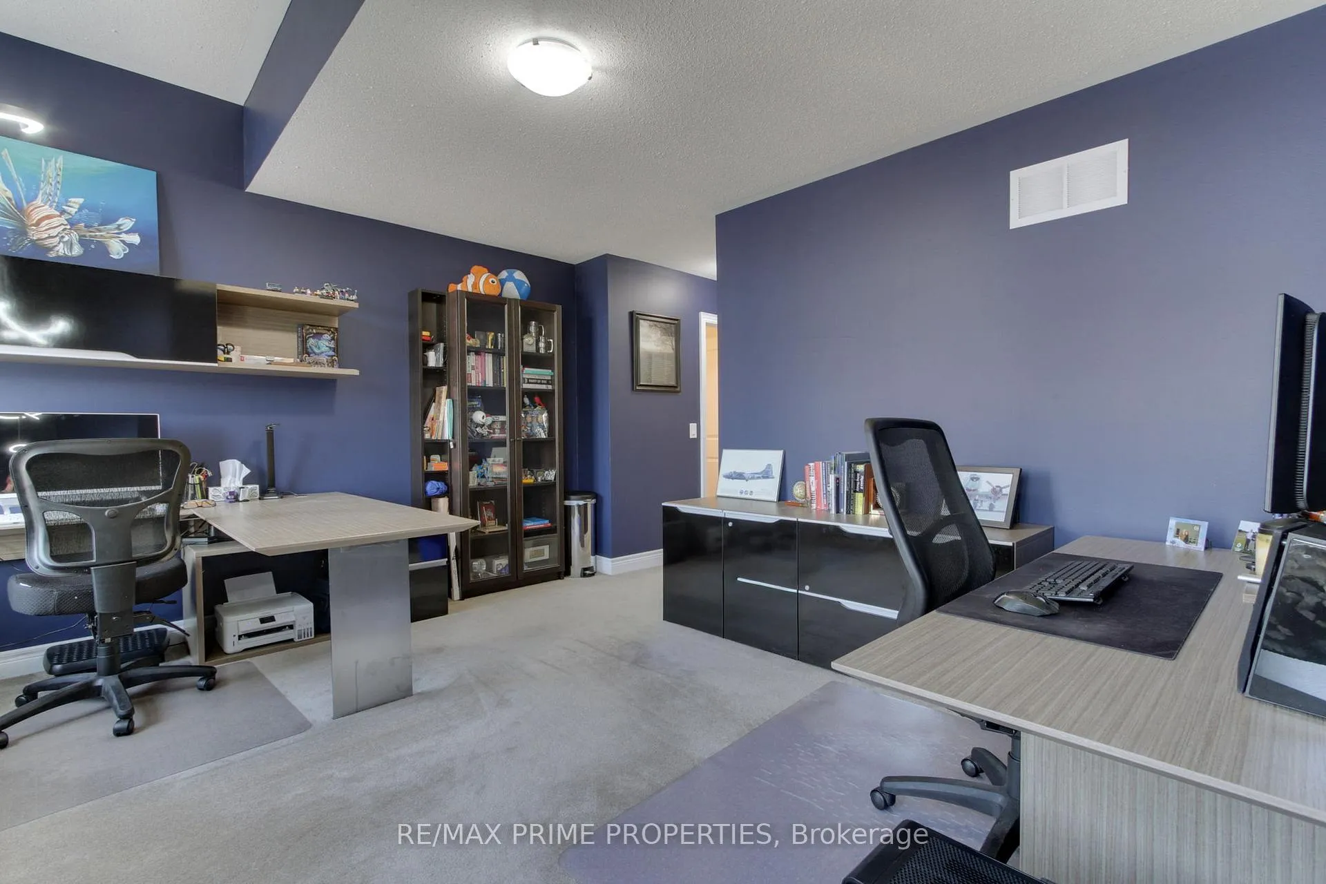 Photo 21 of 121 Robert Wilson Crescent, Georgina, Keswick South — HOMEH