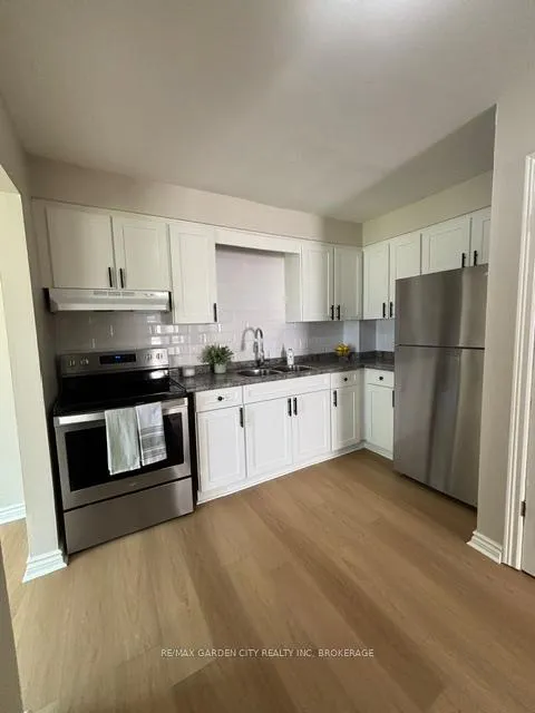 Photo 1 of Unit D, 120 Endicott Terrace, Welland, Prince Charles — HOMEH