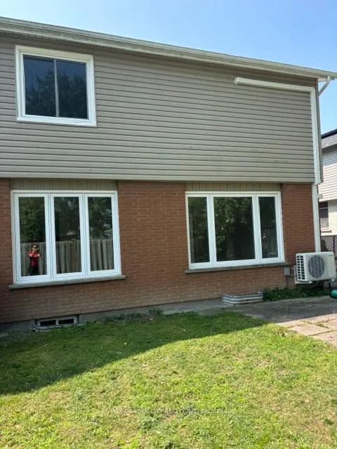 Photo 17 of Unit D, 120 Endicott Terrace, Welland, Prince Charles — HOMEH