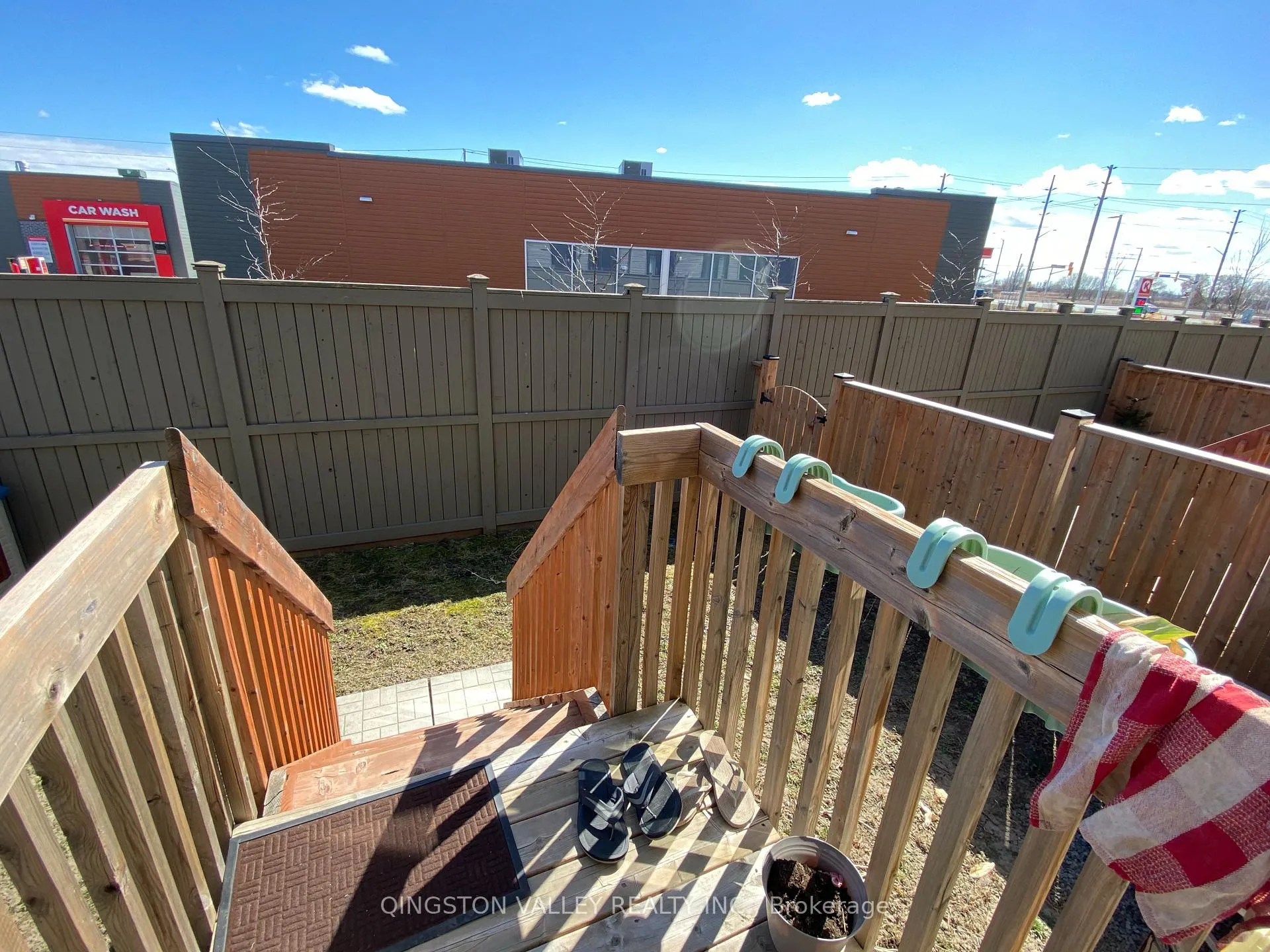 Photo 8 of 216 Don Brown Private, Ottawa, Kanata - Emerald Meadows/Trailwest — HOMEH