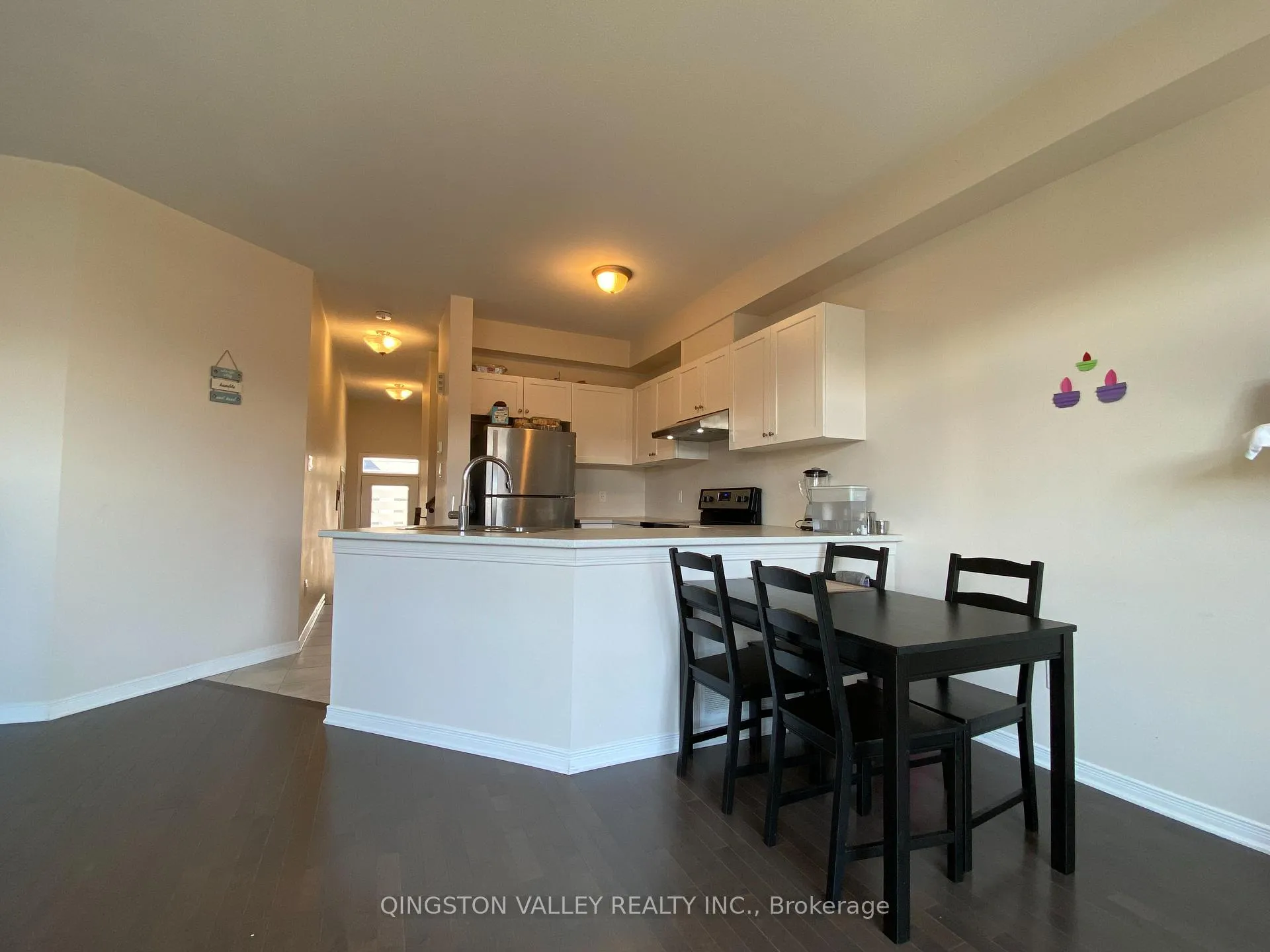 Photo 9 of 216 Don Brown Private, Ottawa, Kanata - Emerald Meadows/Trailwest — HOMEH