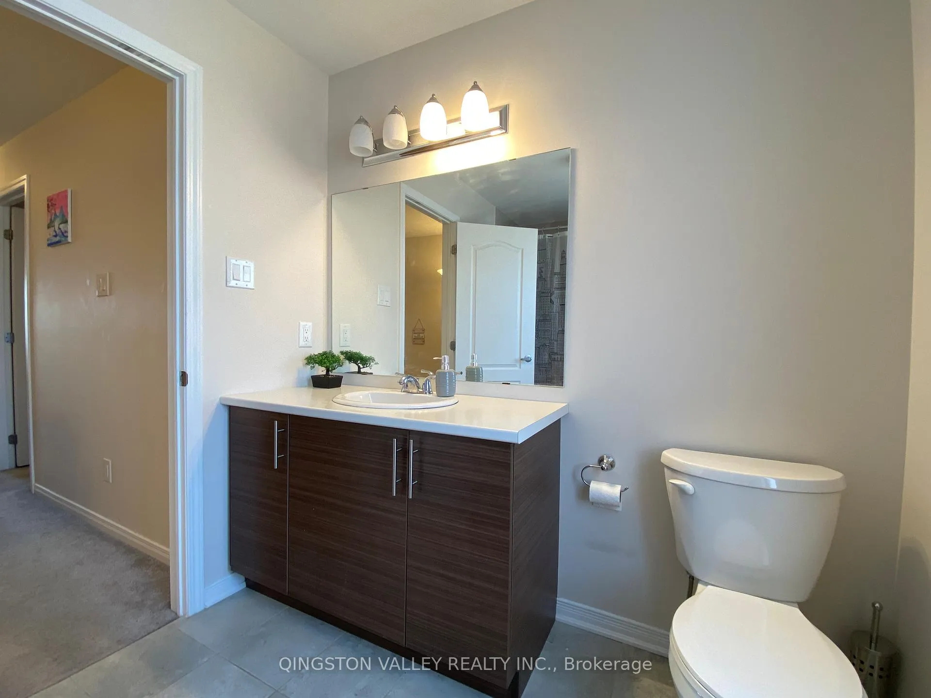Photo 15 of 216 Don Brown Private, Ottawa, Kanata - Emerald Meadows/Trailwest — HOMEH