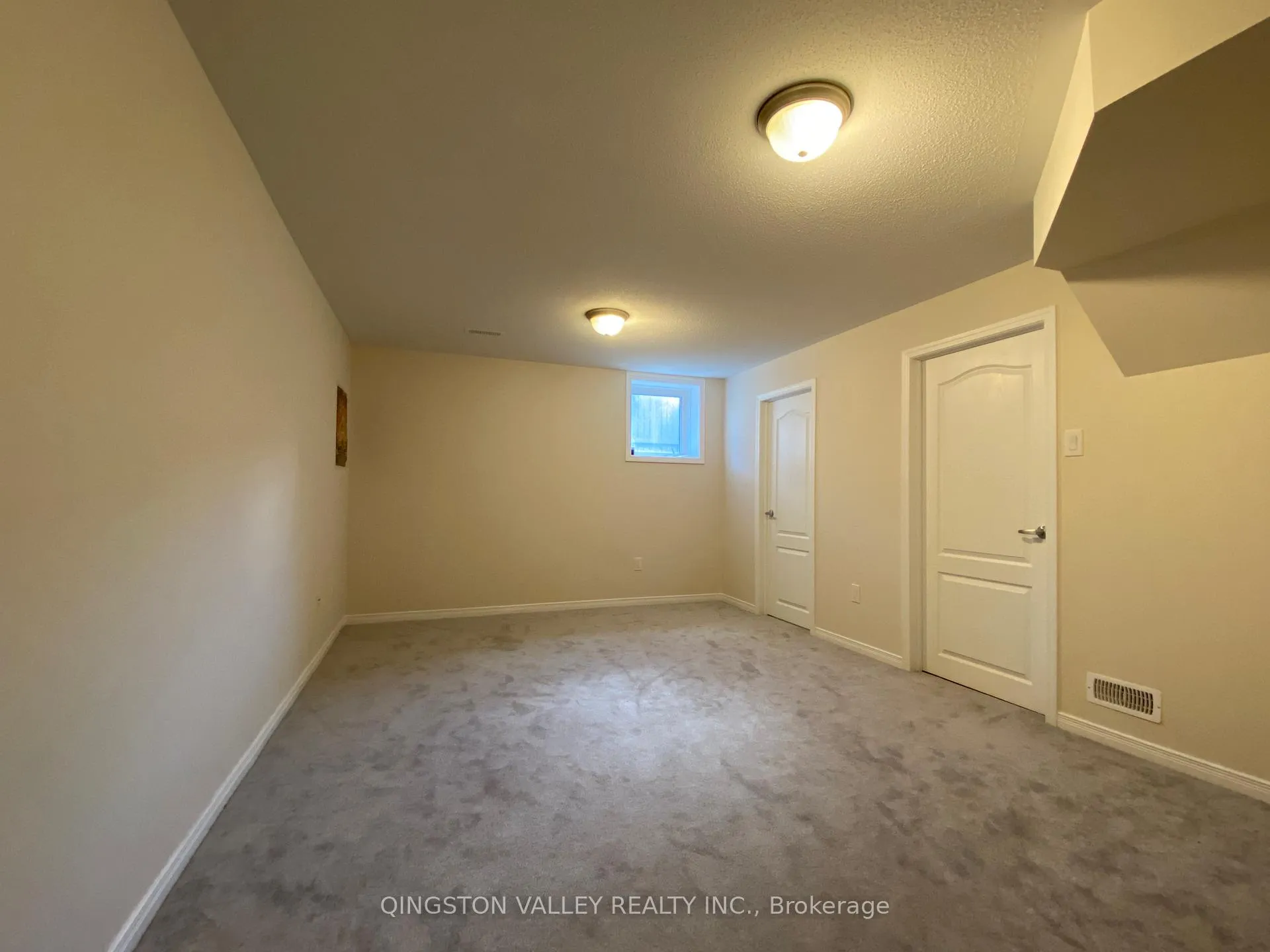 Photo 24 of 216 Don Brown Private, Ottawa, Kanata - Emerald Meadows/Trailwest — HOMEH