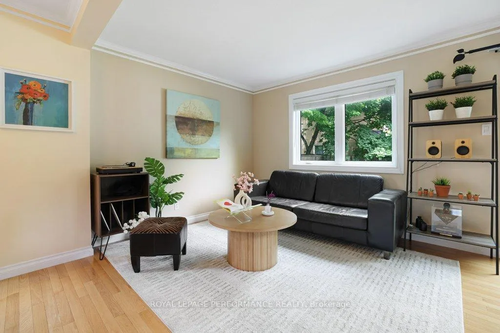 Photo 12 of 1550 Bourcier Drive, Ottawa, Bilberry Creek/Queenswood Heights — HOMEH