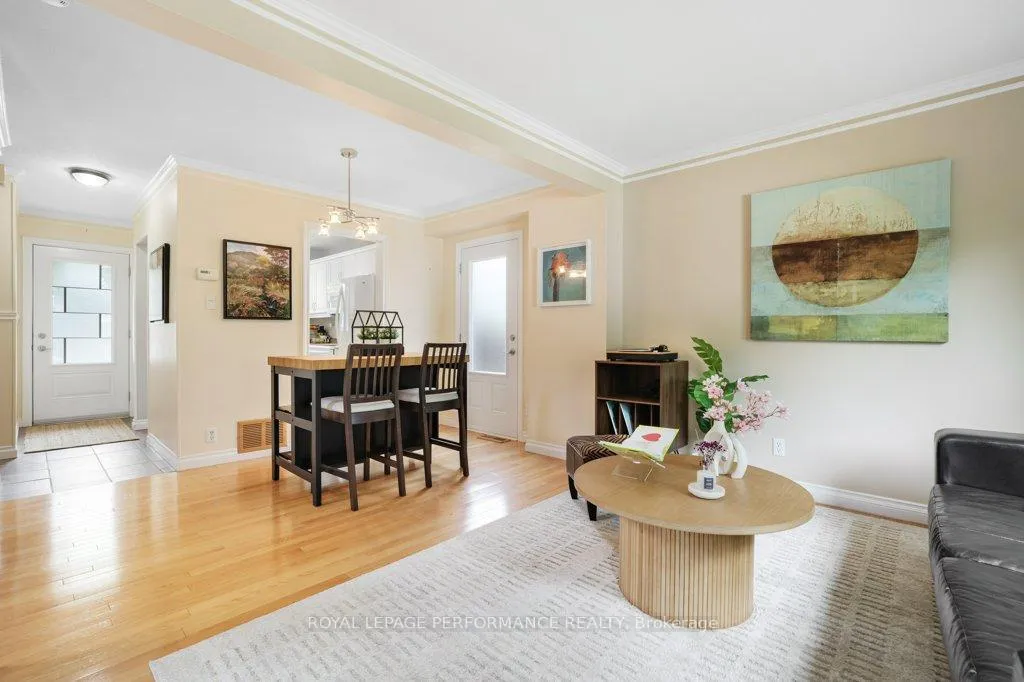 Photo 13 of 1550 Bourcier Drive, Ottawa, Bilberry Creek/Queenswood Heights — HOMEH