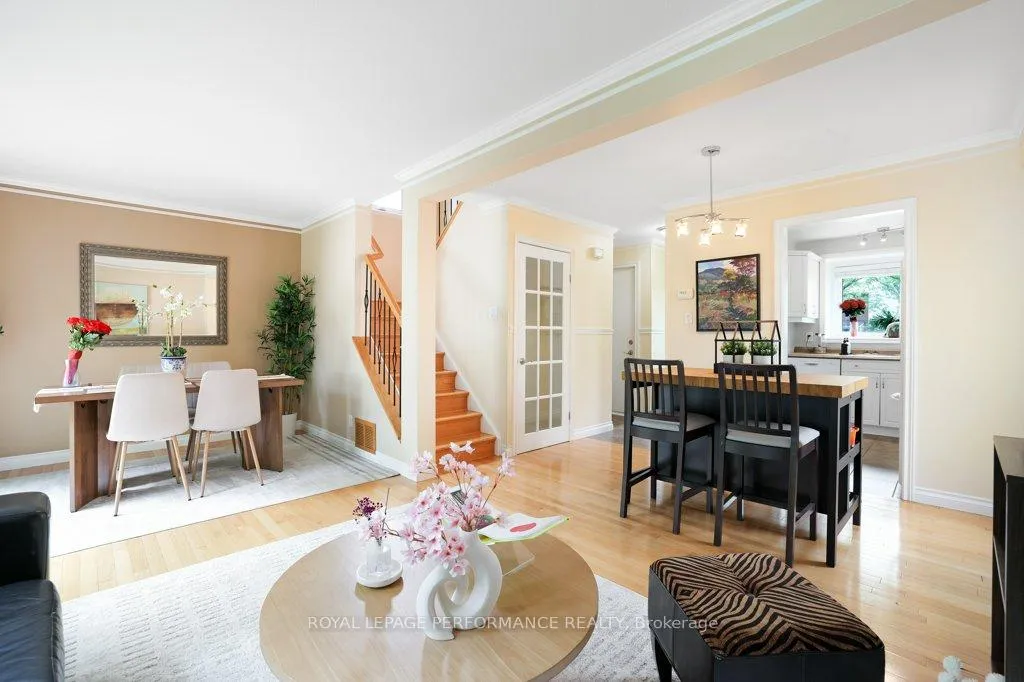 Photo 17 of 1550 Bourcier Drive, Ottawa, Bilberry Creek/Queenswood Heights — HOMEH