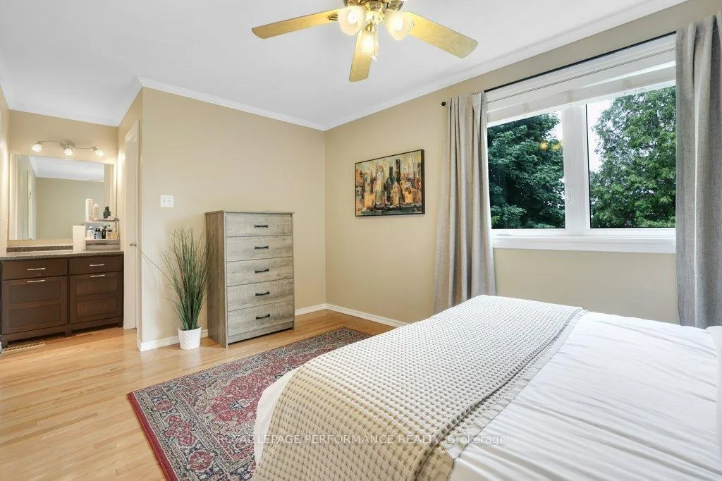Photo 19 of 1550 Bourcier Drive, Ottawa, Bilberry Creek/Queenswood Heights — HOMEH