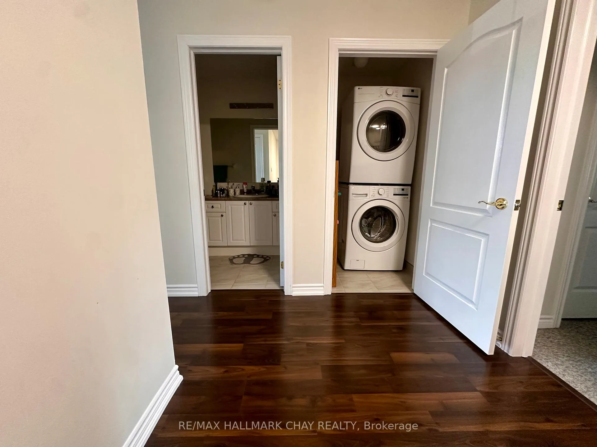 Photo 18 of 26 Greenwood Drive, Essa, Angus — HOMEH