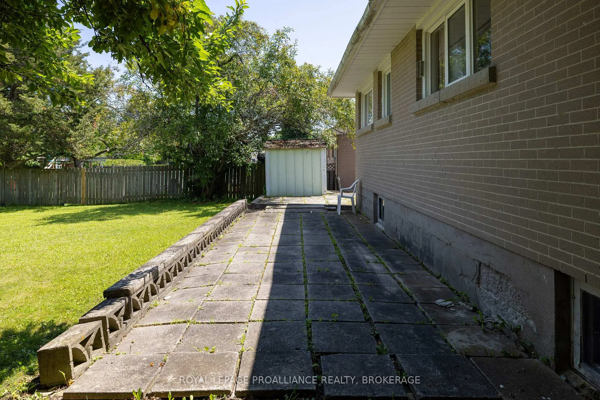 Photo 28 of 15 Park Crescent, Loyalist, Amherstview — HOMEH