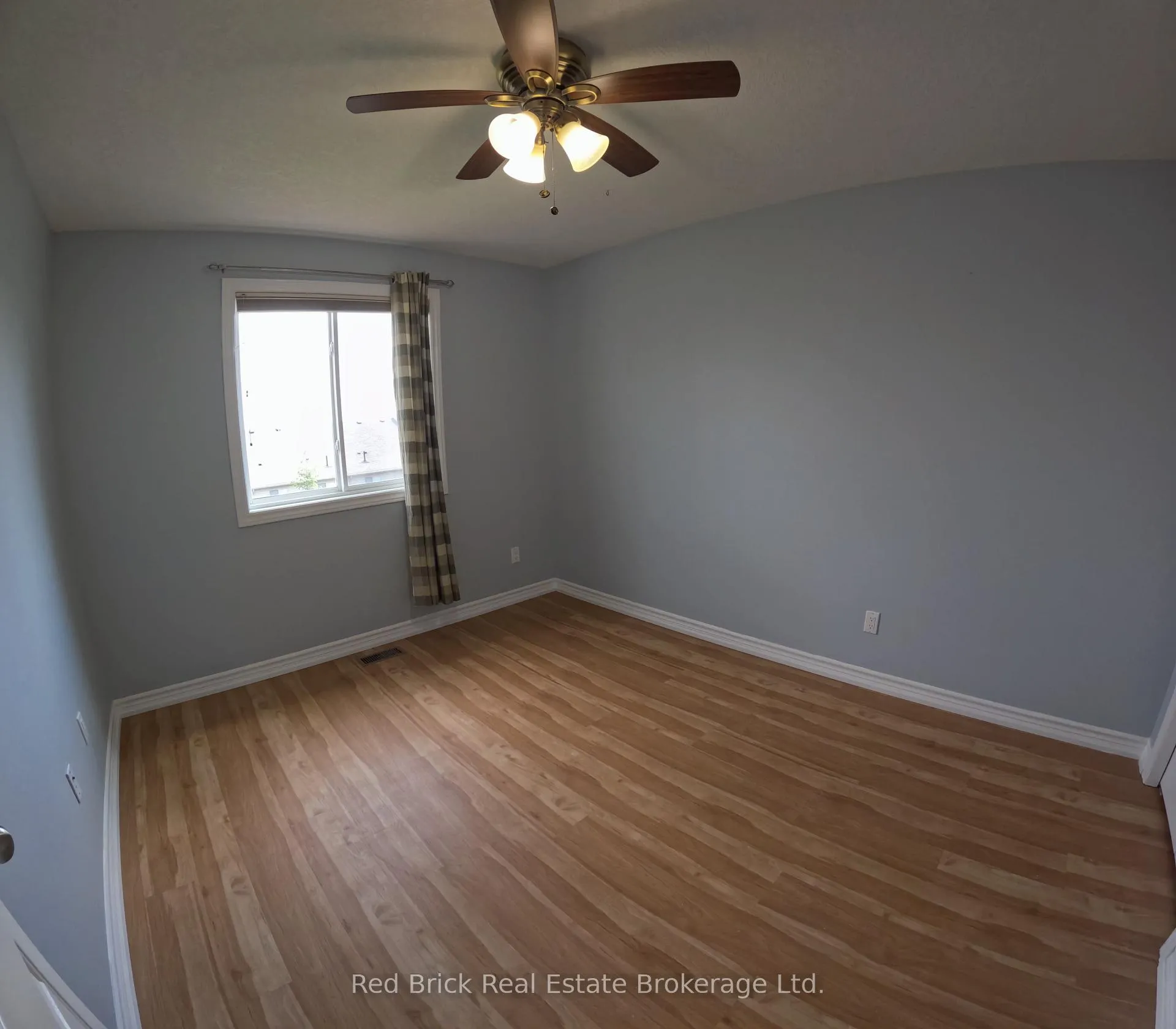 Photo 12 of Unit Upper, 77 Summit Ridge Drive, Guelph, Grange Road — HOMEH
