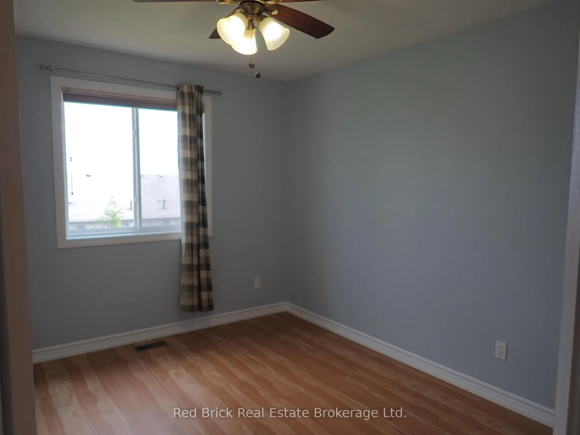 Photo 15 of Unit Upper, 77 Summit Ridge Drive, Guelph, Grange Road — HOMEH