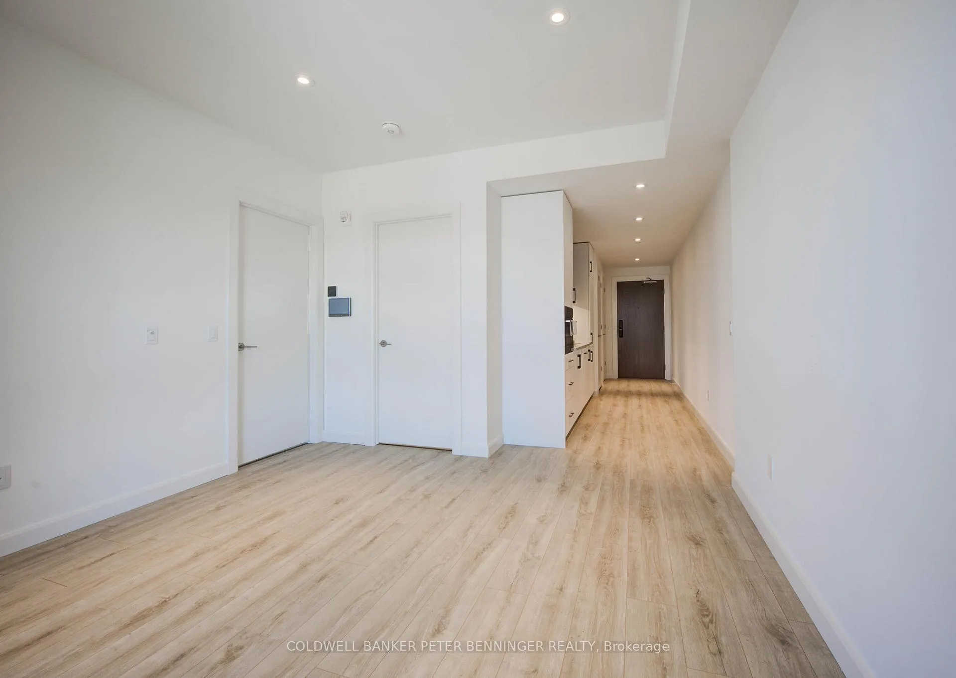 Photo 6 of Unit 1604, 741 King Street, Kitchener, KW Hospital — HOMEH