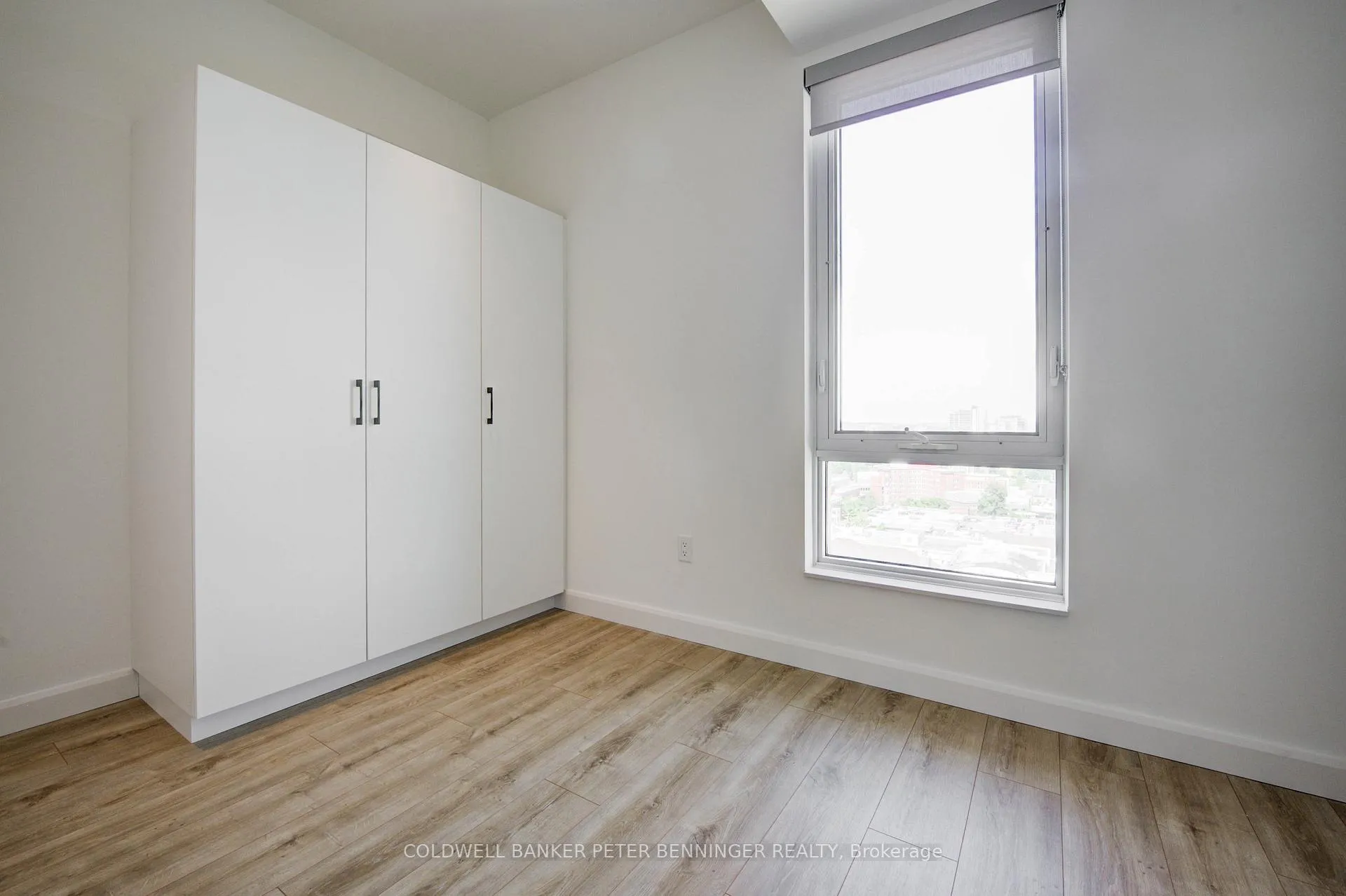 Photo 12 of Unit 1604, 741 King Street, Kitchener, KW Hospital — HOMEH