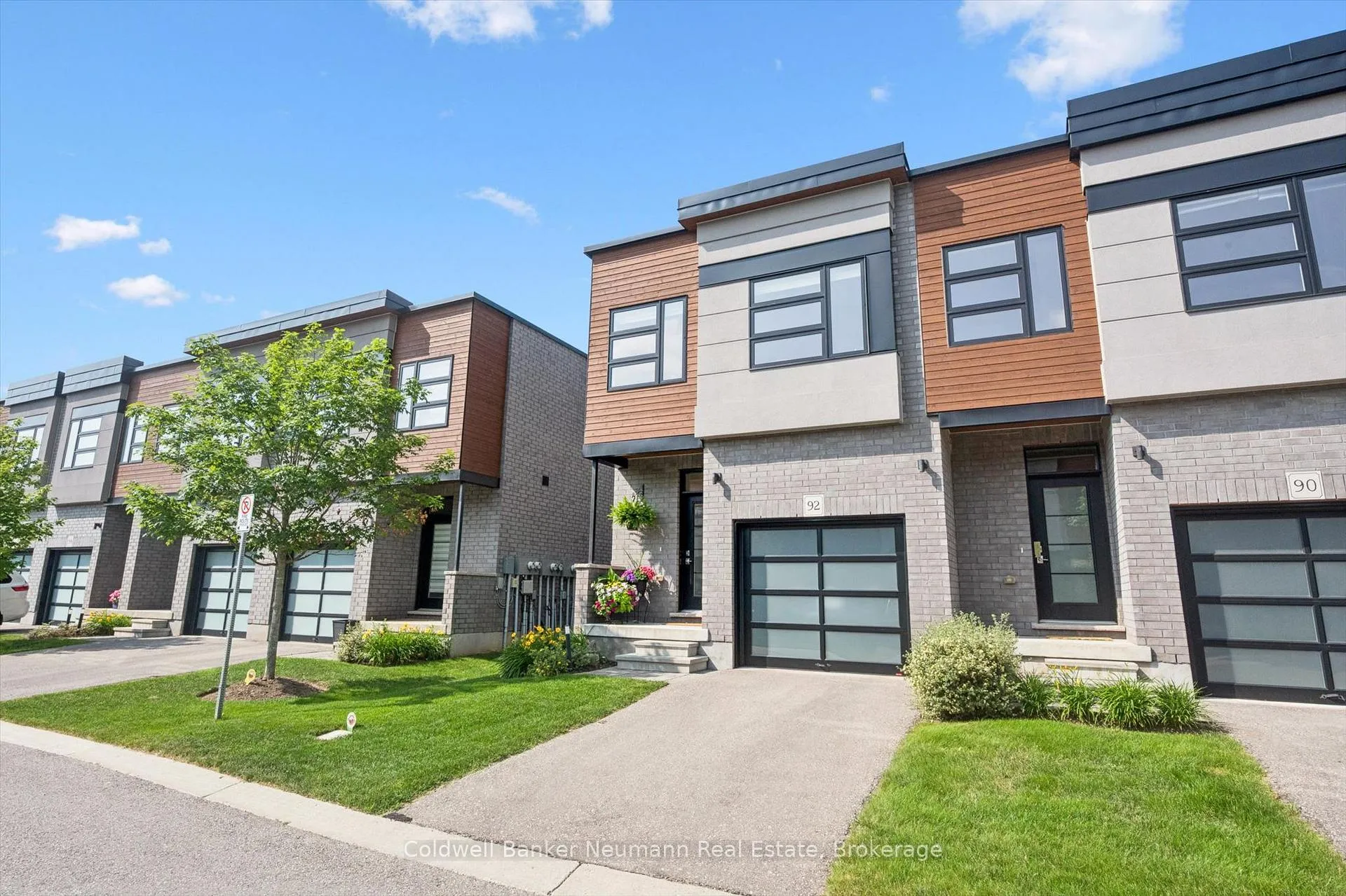Photo 2 of Unit 92, 60 Arkell Road, Guelph, Kortright East — HOMEH