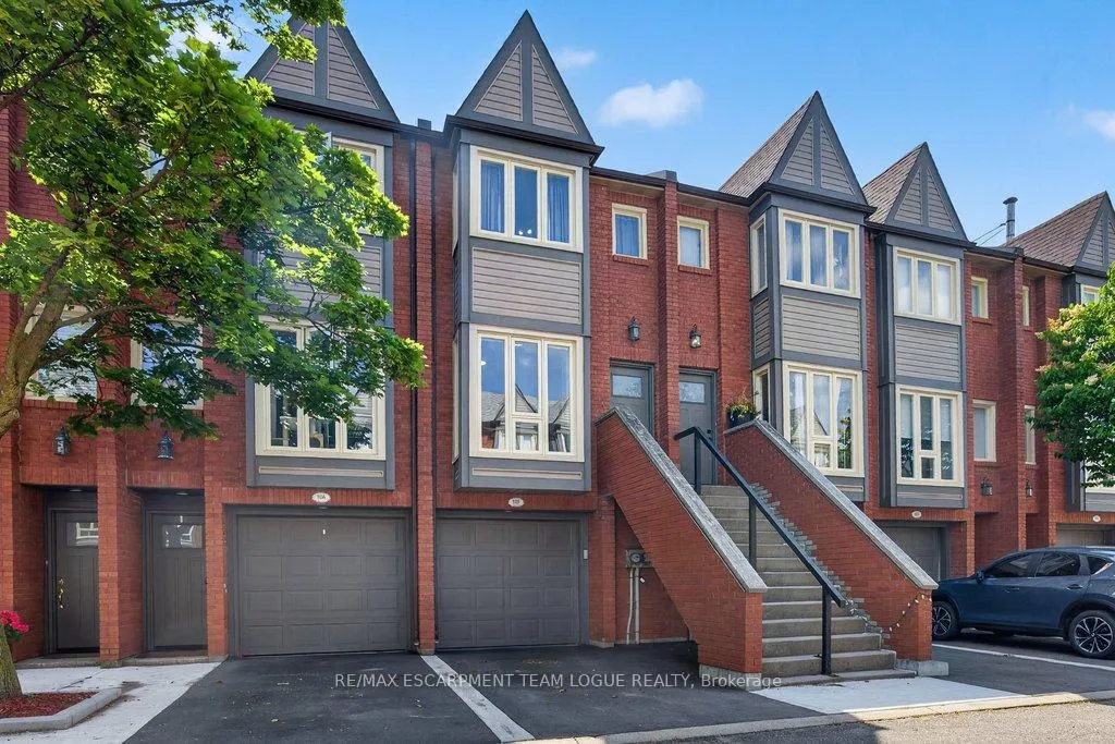 Photo 3 of Unit 105, 895 Maple Avenue, Burlington, Brant — HOMEH