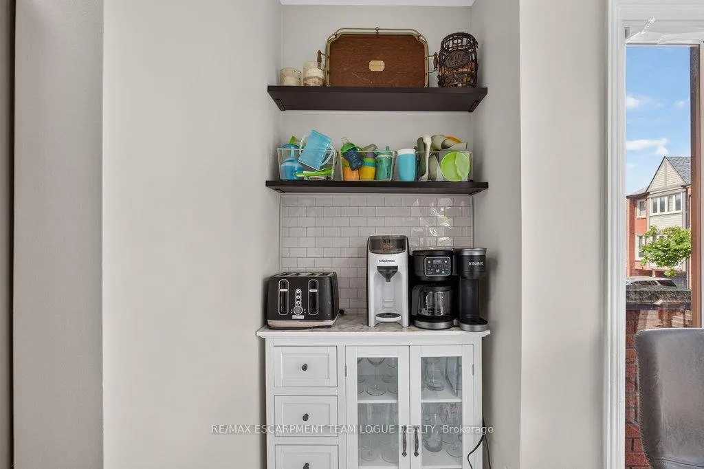Photo 9 of Unit 105, 895 Maple Avenue, Burlington, Brant — HOMEH