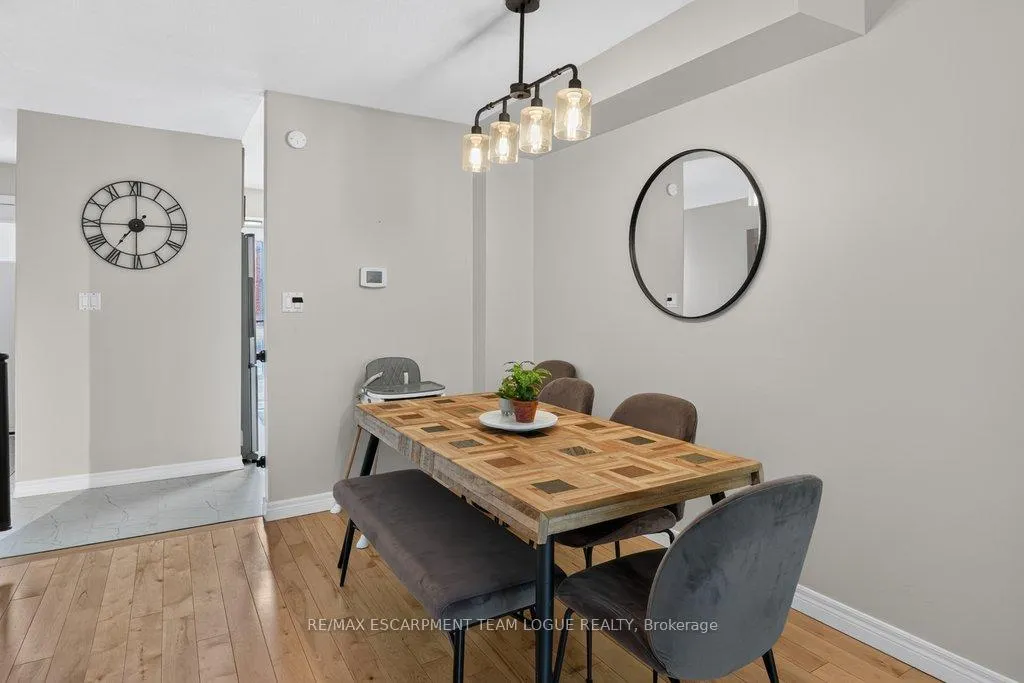 Photo 12 of Unit 105, 895 Maple Avenue, Burlington, Brant — HOMEH