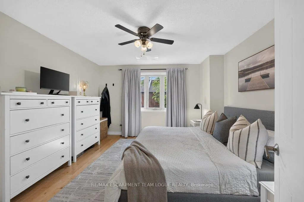 Photo 18 of Unit 105, 895 Maple Avenue, Burlington, Brant — HOMEH