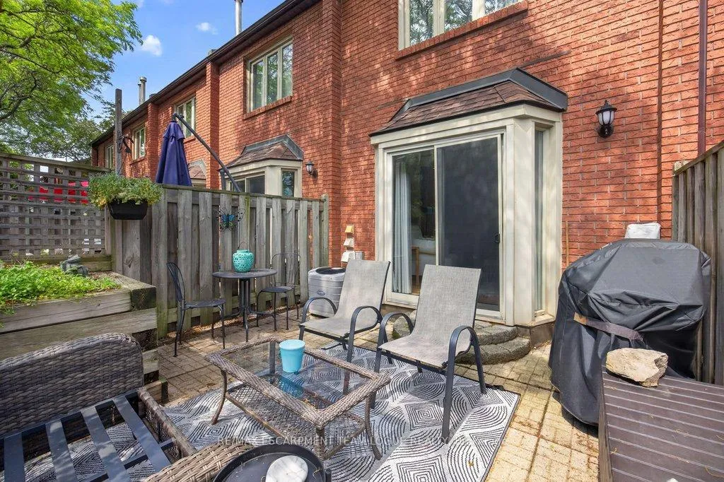 Photo 32 of Unit 105, 895 Maple Avenue, Burlington, Brant — HOMEH