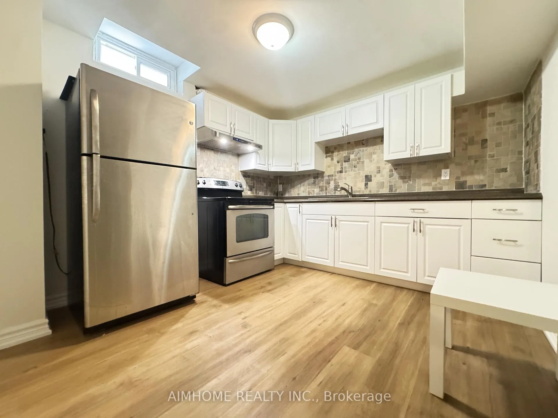 Photo 4 of 86 Crandall-Basement Drive, Markham, Raymerville — HOMEH