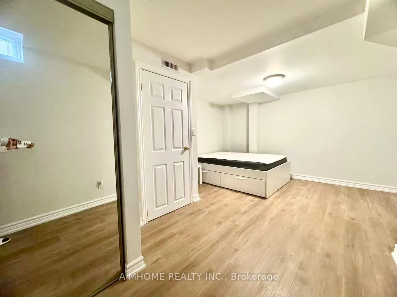 Photo 6 of 86 Crandall-Basement Drive, Markham, Raymerville — HOMEH