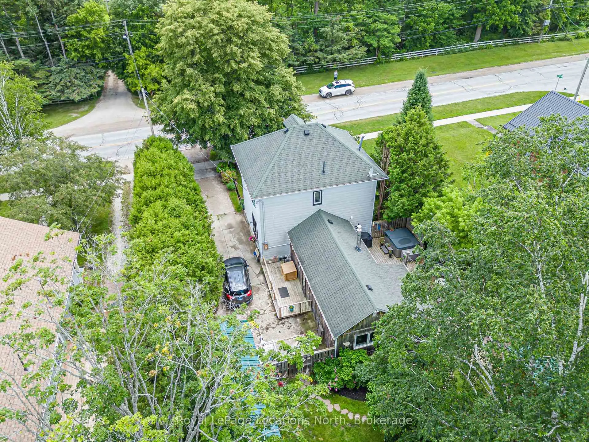 Photo 31 of 142 Marsh Street W, Blue Mountains — HOMEH