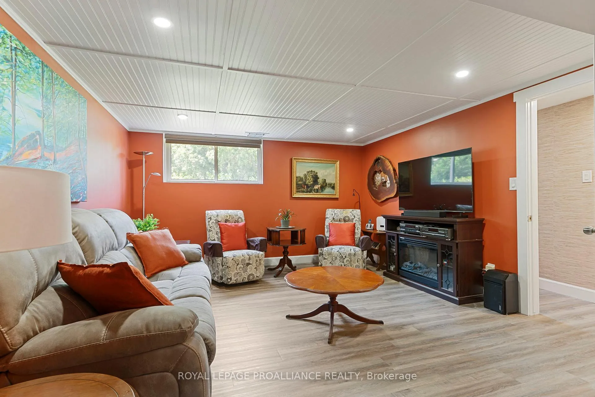 Photo 26 of 795 Laurier Boulevard, Brockville, Brockville — HOMEH