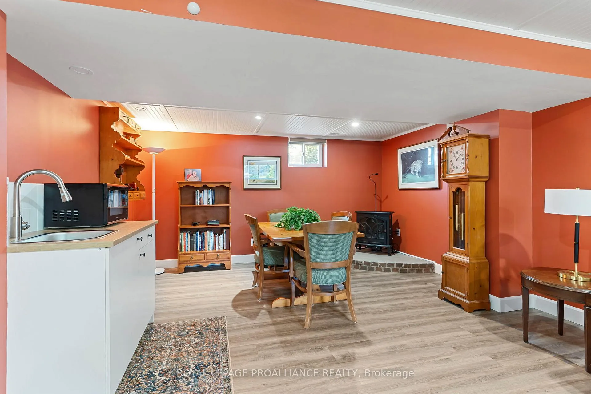 Photo 28 of 795 Laurier Boulevard, Brockville, Brockville — HOMEH