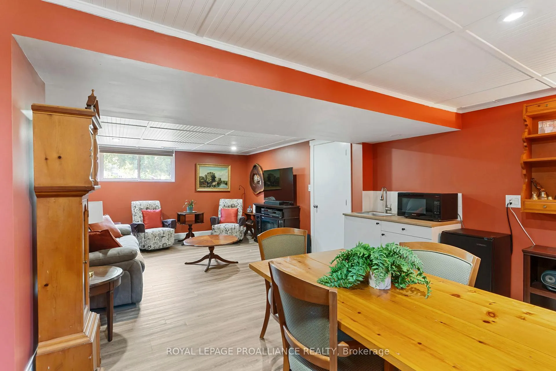 Photo 29 of 795 Laurier Boulevard, Brockville, Brockville — HOMEH